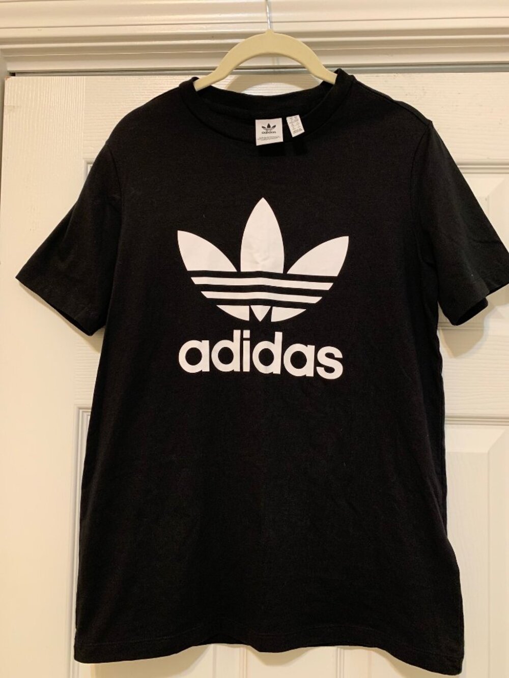 Adidas short sleeves black , size us M.
